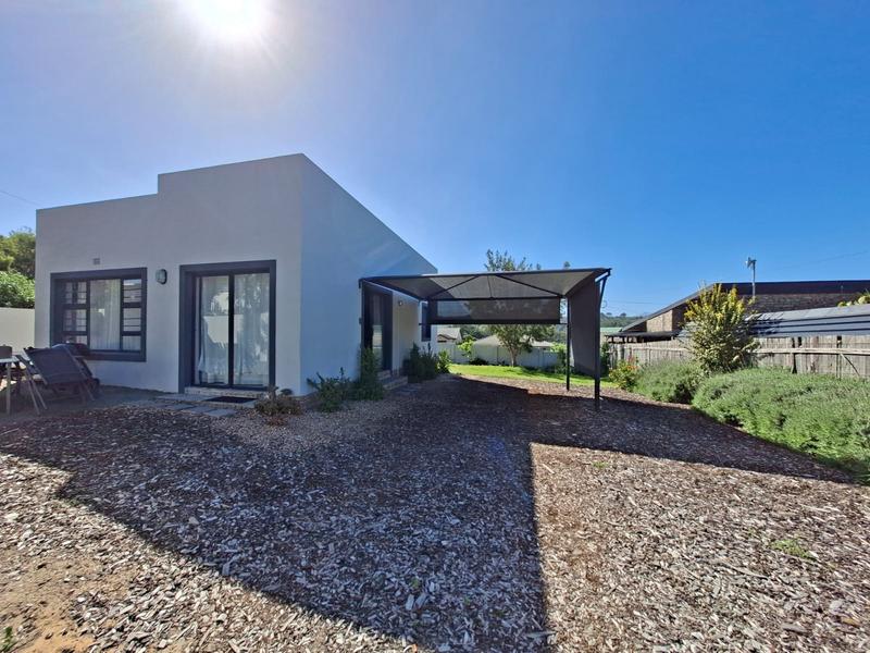 1 Bedroom Property for Sale in Kleinkrantz Western Cape